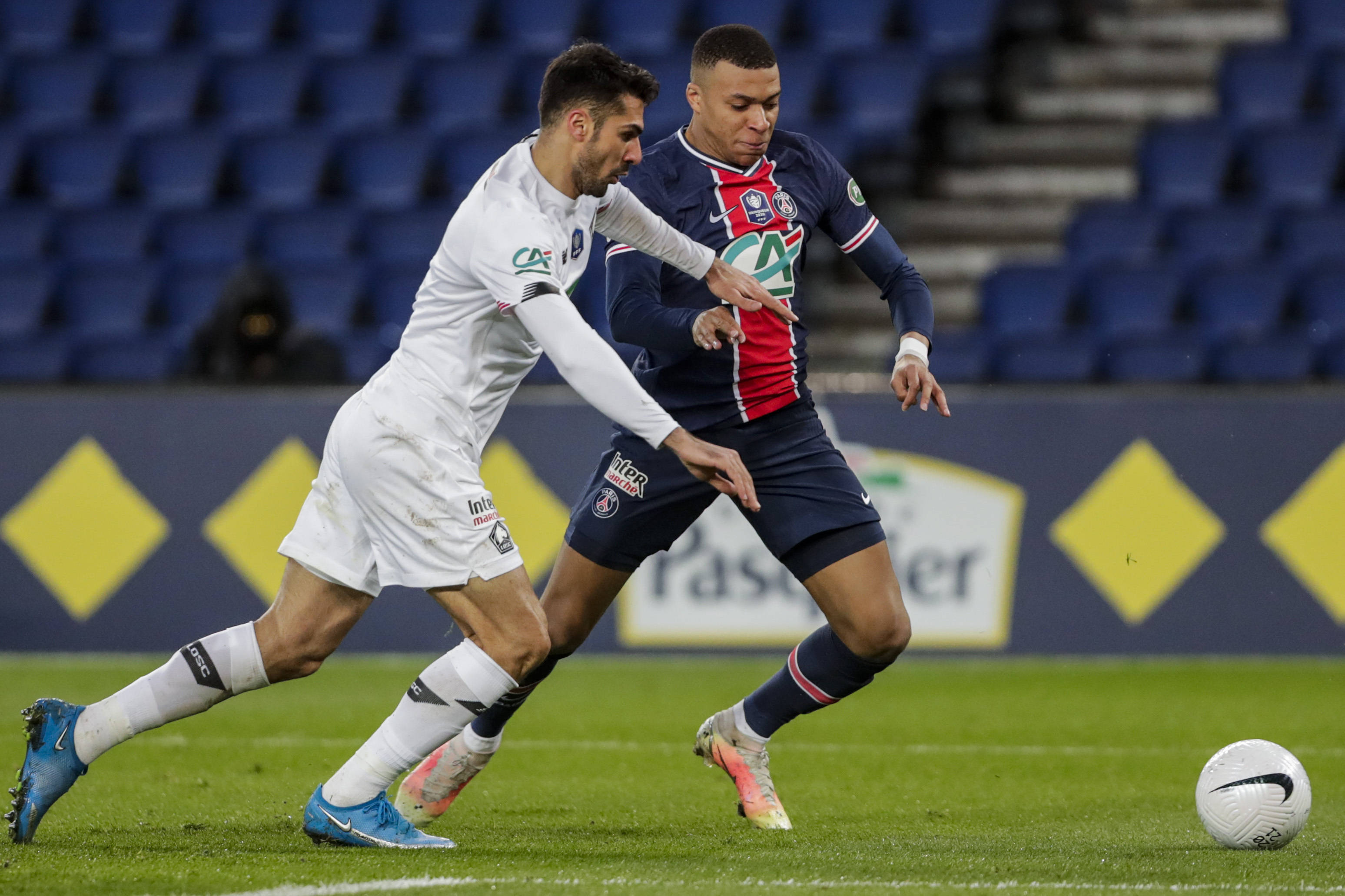 广州队迎法国杯关键赛,赛后队长鼓劲,悬念犹存,心理建设被强调的简单介绍-英雄联盟比赛竞猜