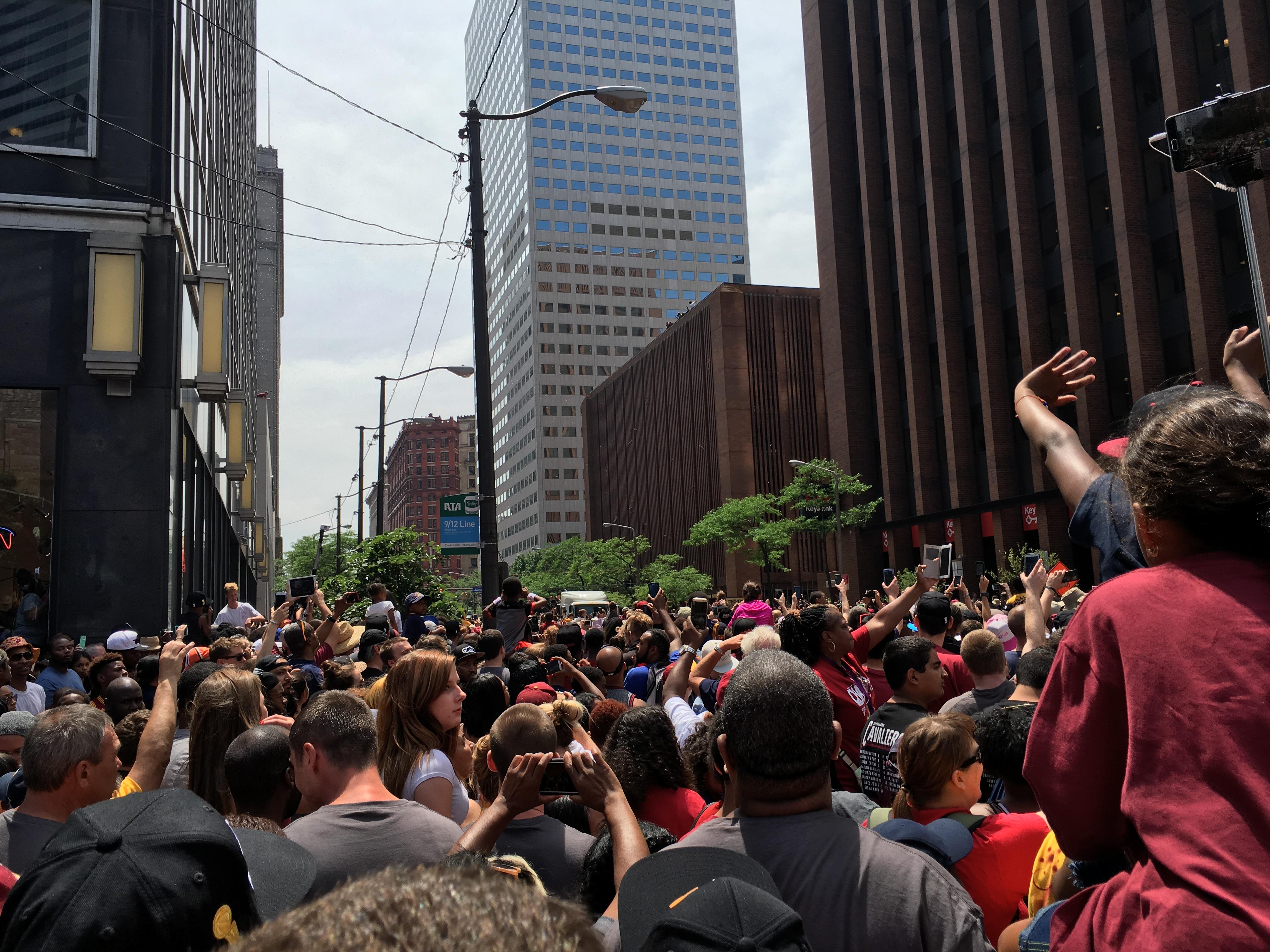 克里夫兰骑士清晨远射贴柱，志在西甲名次提升，信心回归，赛程密集仍需轮换的简单介绍-英雄联盟比赛押注