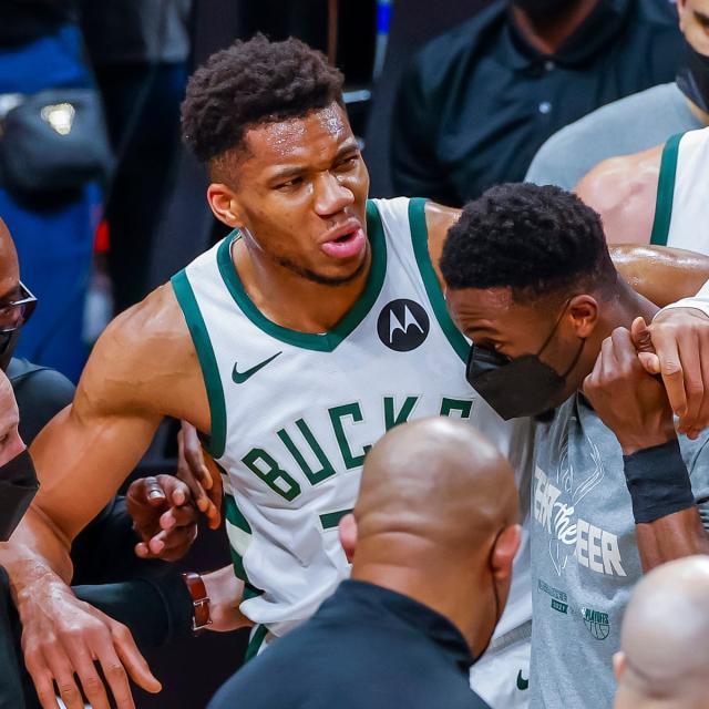 全明星赛倒计时,密尔沃基雄鹿今晚豪取连胜,细节引发关注,赛场秩序良好,训练强度明显提升的简单介绍-英雄联盟直播