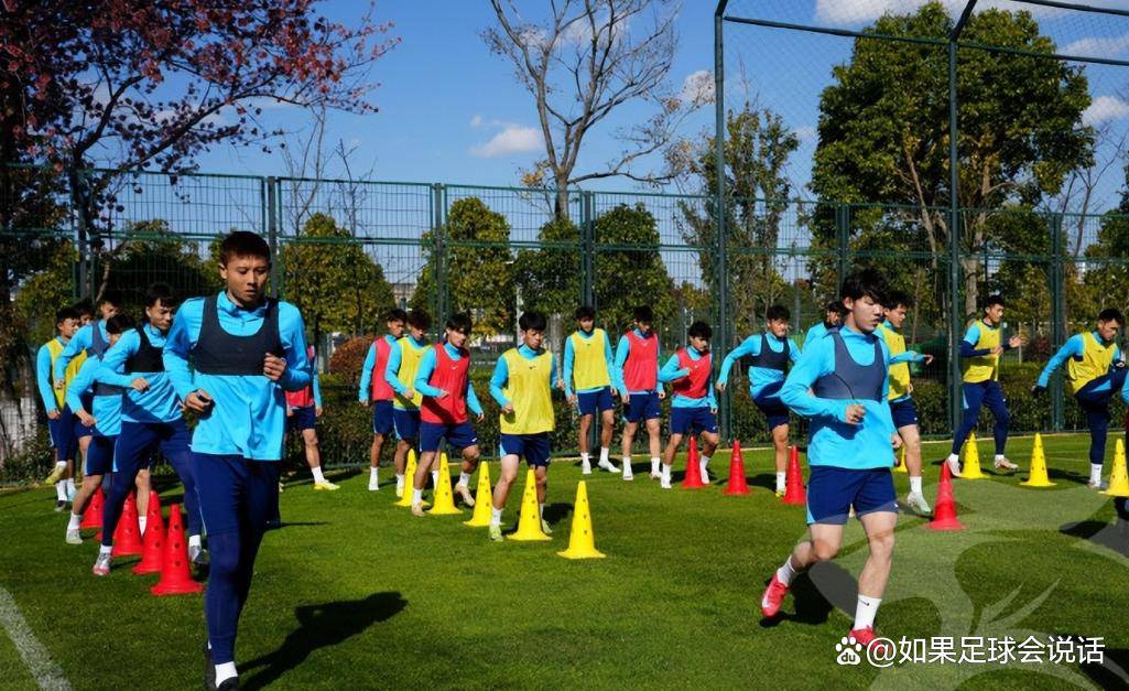 武汉三镇足球俱乐部最新消息新闻 武汉三镇足球俱乐部最新消息新闻